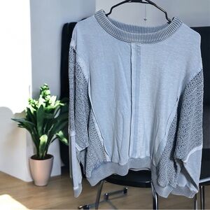 Elegant Light blueWomen's Crew Neck Sweater